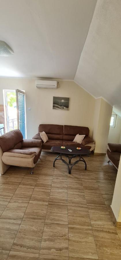 ריסאן Apartman Nina2 מראה חיצוני תמונה